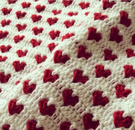 Red Crochet Ideas, Boho Crochet Blanket, Blanket Stitch Tutorial, Aesthetic Crochet Patterns, Make A Blanket, Crochet Blanket Designs, Valentines Crochet, Stitch Tutorial, Crochet Design Pattern