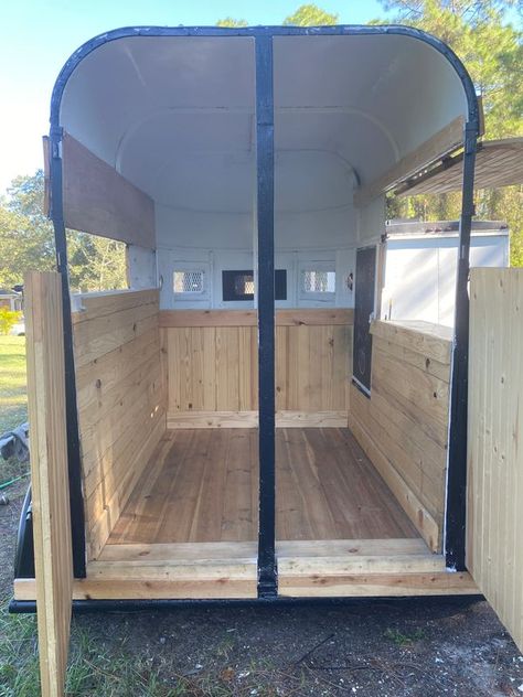 Horse Trailer Conversion Boutique, Horse Trailer Mobile Business, 2 Horse Trailer Camper Conversion, Horse Float Camper, Converted Horse Trailer Boutique, Horse Trailer Ideas Diy, Renovated Horse Trailer, Bumper Pull Horse Trailer Conversion, Horse Trailer Boutique