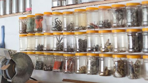 Screws Organization Ideas, Storage Ideas For Garage, Ideas For Garage, Potting Station, Old Dresser Drawers, Bike Shelf, Garage Organisation, Clutter Solutions, Shed Organization