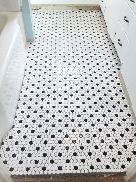 checkered black and white hexagons Black And White Hexagon Tile Bathroom Floor Patterns, White Octogon Tiles Bathroom, Black And White Hexagon Tile Bathroom, Black Hexagon Tile Floor, Octagon Tile Bathroom, Hexagonal Tiles Bathroom, White Tile Bathroom Floor, White Hexagon Tile Bathroom, Hexagon Flooring