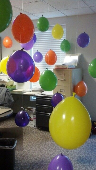 Balloon a  friends office! I did this last night for my friends birthday Birthday Decoration Ideas At Office, Decorate Coworkers Office For Birthday, Small Office Birthday Decorations, Birthday Decor For Office, Office Birthday Ideas Decorations, Decorating Office For Birthday, Decorate Office For Birthday, Birthday Office Decorations, Office Birthday Decorations