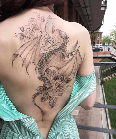 Belly Button Tattoo, Button Tattoo, Dragon Tattoo Ideas, Dragon Tattoo For Women, Full Back Tattoos, Hip Tattoos Women, Geniale Tattoos, Dragon Tattoo Designs, Large Tattoos