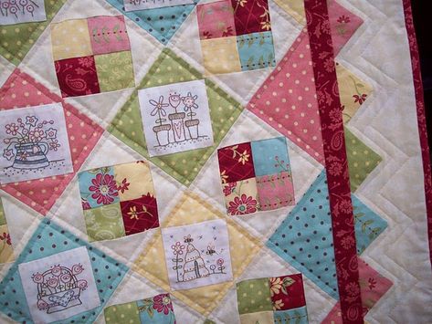 Quilt Settings, Economy Block, Reproduction Fabrics, Kid Quilts, Amazing Quilts, Fabric Blanket, Quilted Projects, Quilt Stories, Prairie Points