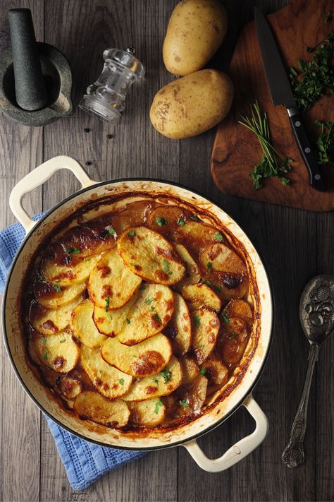 Rick Stein Lancashire Hot Pot is a hearty dish crafted with simple yet flavorful ingredients. Succulent lamb, aromatic onions, and perfectly sliced potatoes Lancashire Hotpot, Lancashire Hot Pot, Rick Stein, British Dishes, Irish Stew, Bbc Food, Modern Food, Chefs Table, Cooking For One