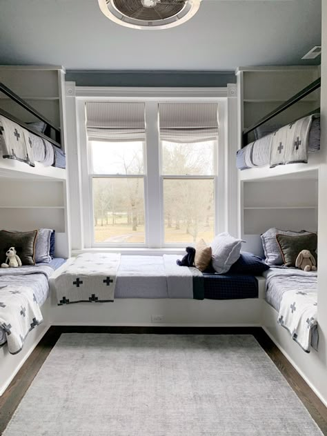 Bunk Room Ideas, Bunk Bed Room, Bunk Bed Rooms, Bed Bunk, Diy Bunk Bed, Bunk Beds Built In, Built In Bunks, Bunk Rooms, Bunk Bed Designs