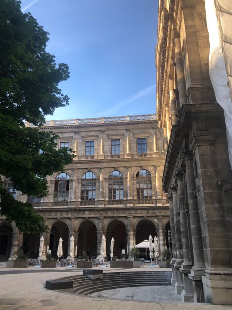 University Of Vienna Aesthetic, University Campus Aesthetic, Vienna University, Vienna Aesthetic, Campus University, Campus Aesthetic, Vienna Waits For You, University Of Vienna, East Europe