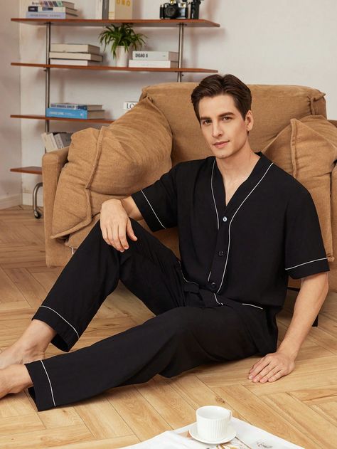 Conjunto de ropa de hogar sencilla diaria para hombre, manga corta y pantalón largo Negro     Liso Sets Pijama Elástico Ligero  Men Loungewear, size features are:Bust: ,Length: ,Sleeve Length: Pijamas Aesthetic Boy, New Year Post, Men Loungewear, Aesthetic Boy, Loungewear Sets, Pajama Sets, Pink Brown, Long Pants, All Fashion