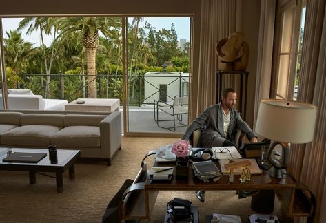 A Man For All Seasons: Inside the World of Tom Ford - Vogue Tom Ford Interior, Palm Springs Movie, Tom Ford Style, Tom Ford Designer, Celebrity Homes, Good House, Cool House Designs, New Home Designs, House Garden