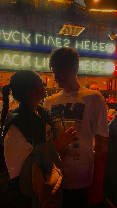 Couple In Bar Aesthetic, Couple Bar Aesthetic, Bar Couple Aesthetic, College Romance Aesthetic, Couple Club Aesthetic, Concert With Boyfriend, College Couple Aesthetic, Nfl Wag, Concert Couple