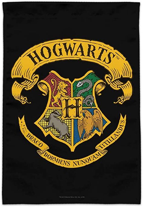 Amazon.com : GRAPHICS & MORE Harry Potter Ilustrated Hogwart's Crest Garden Yard Flag : Garden & Outdoor Harry Potter Crest, Harry Potter Logo, Harry Potter Poster, Hogwarts Crest, Art Origami, Harry Potter Drawings, Harry Potter Birthday, Diamond Painting Kits, Hogwarts Houses