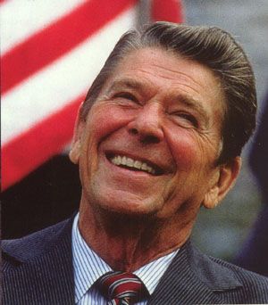 Ronald Reagan....a Great American Usa Presidents, American Presidents, American Life, Ronald Reagan, Funny Puns, Us Presidents, Common Sense, Make Me Smile, I Laughed