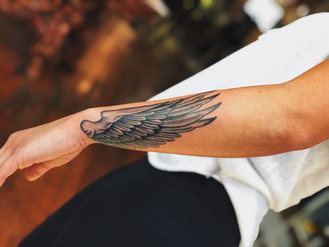 Wings Tattoo On Hand For Men, Angel Wing Tattoo On Hand, Forearm Wing Tattoo Women, Fine Line Wing Tattoo, Angel Wings Tattoo Forearm Women, Wing Wrist Tattoo, Wing Tattoo On Hand, Eagle Wing Tattoos Arm, Wings Wrist Tattoo