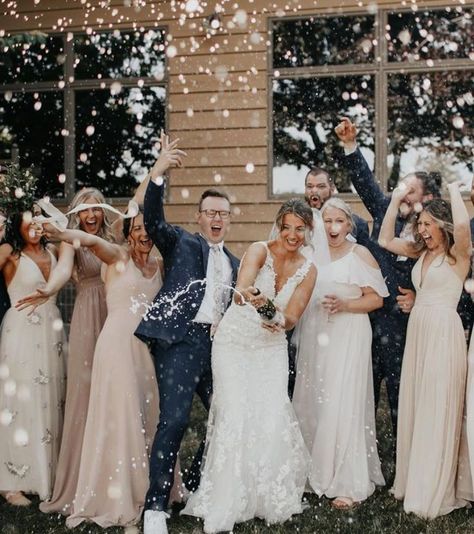 Wedding Champagne Photo, Wedding Champagne Pop Photo, Wedding Photography Champagne, Champagne Spray Wedding Photo, Champagne Pop Wedding Photo, Wedding Formal Photos, Wedding Photos Champagne Pop, Wedding Couple Popping Champagne, Wedding Photo List