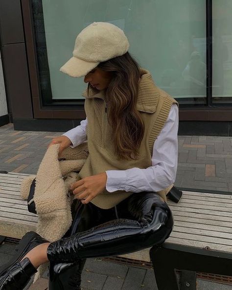 SHOP | WEWOREWHAT on Instagram: "Danijela styling the half zip sweater vest with the sherpa hat in ivory | shop new arrivals now" Sherpa Hat, Danielle Bernstein, Half Zip Sweater, Half Zip Sweaters, Zip Sweater, Sweater Vest, Half Zip, New Arrivals, Hats