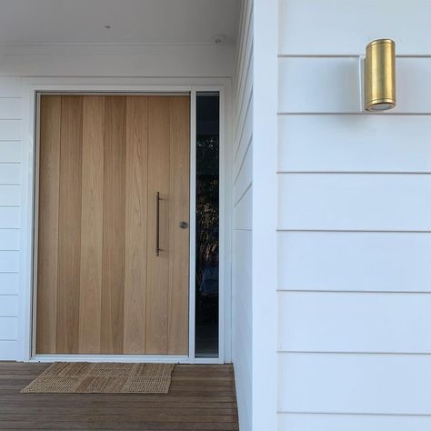 〰️ project X coastal 〰️ on Instagram: “Front door of our dreams…. The new @corinthiandoors Elements range launched just at the right time last year when we had to make a…” Coastal Wood Front Door, Feature Front Door, Coastal Home Front Facade, Coastal Front Entry, Coastal Entrance Door, Coastal Modern Front Door, Costal Front Door, Scandi Front Door, Coastal Entry Door