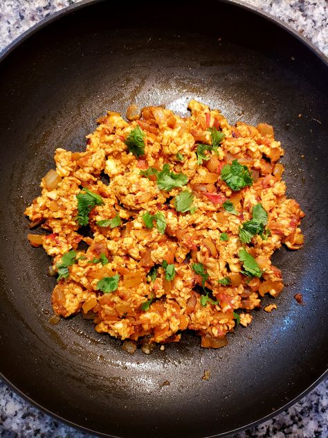 Paneer Bhurji, Quick Paneer Recipes, Paneer Bhurji Photography, Easy Paneer Recipes Simple, Paneer Burji, Paneer Shimla Mirch Recipe, Hebbar's Kitchen Paneer Recipes, Bhurji Recipe, Indian Food Photography