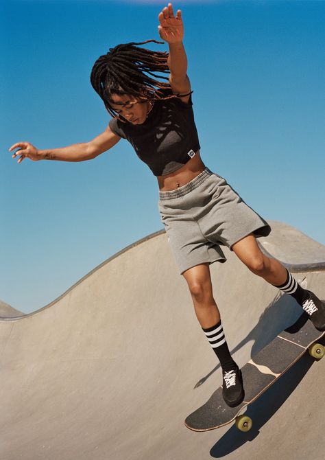 H&m New Collection, Skateboarding Aesthetic, Hiphop Style, Style Skate, Skater Vibes, Skater Boys, Skater Aesthetic, Summer Surf, Denim Chic