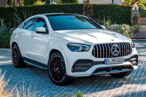 Photos of the Mercedes-AMG GLE 53 Coupe: ⭐ See interior pictures ⏩ of the 2021 Mercedes-AMG GLE 53 Coupe ✅ from every angle, including ✅ close-ups of its finest features, ✅ the latest wheels, ✅ headlights and ✅ taillights design – all the best images on #CarBuzz.com #mercedes #luxury_car #mercedes_car #mercedes_benz #Luxury_car #latest_mercedes #cars Mercedes Benz Gle Coupe, Mercedes Amg Gle, Mercedes Benz Suv, Benz Suv, Gle Coupe, Mercedes Gle, Crossover Cars, مرسيدس بنز, Dream Cars Mercedes