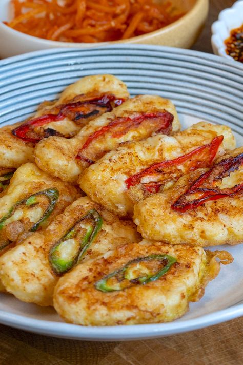 Fish Pancakes (Daegujeon) Korean Fish Pancake, Fish For Breakfast Recipes, Korean Fish Recipes, Fish Pancakes, Fried Cod Fish Recipes, Fish For Breakfast, Fish Breakfast, Korean Seafood Pancake, Fish Parcels