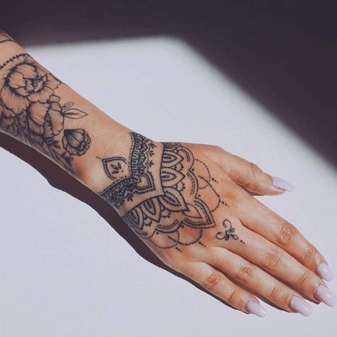 35 Inspiring Arm Tattoo Design Ideas for Women 2020 arm tattoo ideas for women, tattoo ideas for girls, sleeve arm tattoos Arm Tattoo That Goes Onto Hand, Soft Hand Tattoos For Women, Sleeve And Hand Tattoos For Women, Front Hand Tattoos For Women, Hand Tats For Women Mandala, Badass Hand Tattoos For Women, Geometric Hand Tattoos For Women, Beautiful Hand Tattoos For Women, Arm Hand Tattoo Women