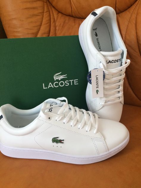 Lacoste Sneakers Outfit, Lacoste Aesthetic, Lacoste Shoes Women, Fashion Models Men, Lacoste Sneakers, Lacoste Shoes, White Casual Shoes, Shoe Inspo, Sneakers Outfit