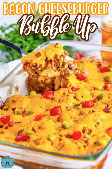 This Bacon Cheeseburger Bubble Up is the perfect casserole style dinner for anybody who loves a classic cheeseburger! Plus, it’s quick to make with a few simple ingredients! Classic Cheeseburger, Canned Biscuit, Pillsbury Recipes, Cheeseburger Casserole, Biscuit Recipes, Pot Dinners, Burger Toppings, Dinner Plans, Country Cook