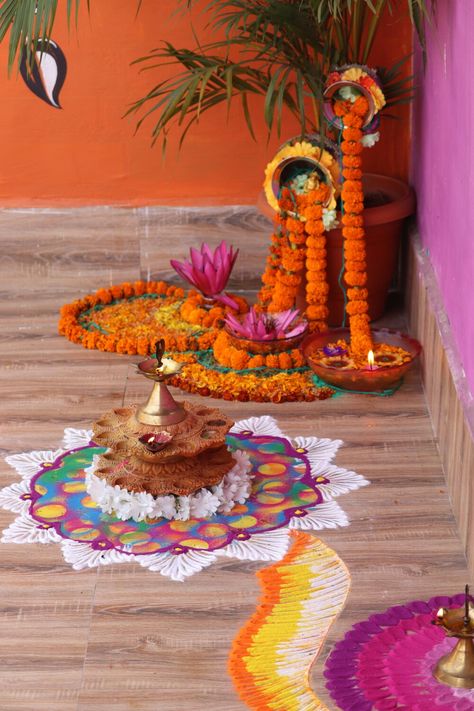 Puja Room Decoration Ideas Diy, Genda Flower Decoration, Diwali Decoration Lights, Shadow Activities, Indian Decoration, Puja Decor, Diwali 2024, Tulsi Vivah, Diwali Diya Decoration