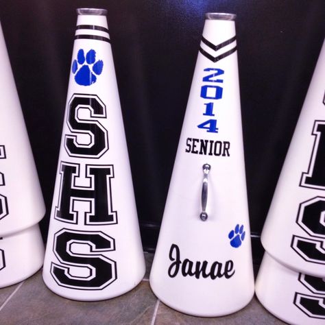 Cheer Megaphone Designs, Megaphone Designs, Cheer Decorations, Cheerleading Megaphones, Cheer Music, Cheer Banquet, Cheer Coach Gifts, Cheer Megaphone, Varsity Cheer