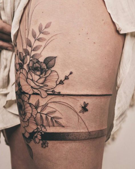 Vine Thigh Band Tattoo, Floral Thigh Band Tattoo, Wild Flower Leg Tattoos Women, Unique Hip Tattoos Women, Tattoo Leg Band, Thigh Band Tattoo Women, Thigh Cuff Tattoo, Flower Band Tattoo, Wrap Around Ankle Tattoos