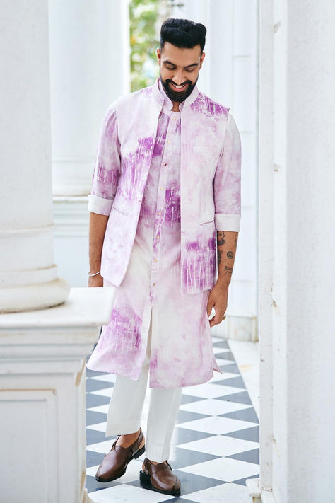 Philocaly abstract print bundi for men Wedding Dress For Boys, India Fashion Men, Kurtas For Men, Shibori Designs, Design Kurta, Mens Wear Fashion, Indian Groom Wear, Gents Kurta Design, Gents Kurta