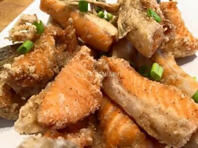 A Blog about Filipino Food and Easy Home-Cooking Recipes from your Ilongga Foodie of Orange County, CA. Salmon Belly Strips Recipes, Salmon Belly, Salmon Belly Recipes, Salmon Recipes Pan Seared, Seared Salmon Recipes, Fried Salmon, Seared Salmon, Pan Seared Salmon, Pescatarian Recipes