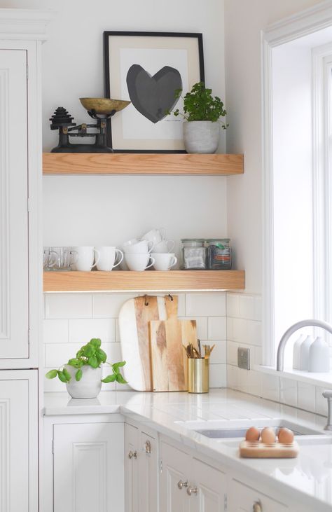 Scandi Kitchen, Small Kitchen Decor, New House - Kitchen, Kitchen Extension, Kitchen Diner, White Cabinets, Kitchen Shelves, Beautiful Kitchens, Kitchen Style