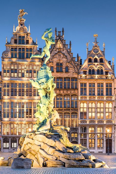 Top 10 Weekend Trips From Amsterdam, Netherlands Bicycle Holiday, Manneken Pis, Amsterdam Art, Belgium Travel, Tourist Sites, Netherlands Travel, Amsterdam City, Famous Places, Weekend Trips