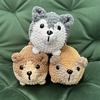 Loaf Puppies pattern by Crochet by DoraLily Loaf Dog Crochet Pattern Free, Mini Crochet Plushies, Crocheted Puppy, Amigurumi Beginner, Crochet Stuffy, Learning Crochet, Puppy Crochet, Crochet Cats, Crochet Puppy