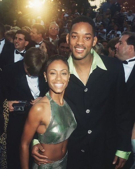 Will Smith and Jada Pinkett Smith at the 69th Academy Awards - 1997 ? #willsmith #movies #actors #cinema #hollywood Jada Pinkett Smith 90s, Will Smith And Jada Pinkett, Will And Jada Smith, Black Pop Culture, Jada Smith, Jada Pinkett, Everything Black, Jada Pinkett Smith, Short Torso