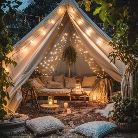 Bohemian Backyard Party, Bell Tent Interior, Backyard Deck Ideas, Boho Tent, Creative Backyard, Backyard Tent, Tipi Tent, Boho Lifestyle, Backyard Deck