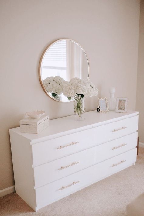 Best Dresser, Hiasan Bilik Tidur, Closet Aesthetic, Dresser Design, Ikea Bedroom, White Dresser, Dresser Decor, Bedroom Dressers, Room Inspiration Bedroom