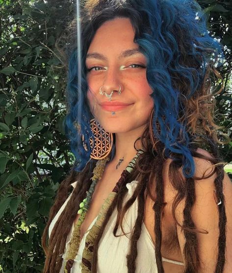 Feelin' the good vibes with these 💙 psybrations 💙 Shoutout to @hippiechic for these groovy dreads and septum piercing ✌️ #dreads #dreadgirl #dreadgirls #hippiedreads #hippiegirl #hippiechic #hippievibes #hippiesoul #hippieheart #hippieatheart #dreadlocks #dreadstyles #dreadstagram #dreaded #girlswithdreads #girlswithdreadlocks #dreadgang #dreadies #dreadhair #hippie #hippiegirl #hippiechic #septum #septumpiercing #goodvibes #hippielife 💫 @hippiechic. Hippie Dreads, Dreads Girl, Hippie Lifestyle, Woodstock Festival, Hippie Movement, Hippie Culture, Hippie Life, Hippie Love, Hippie Girl