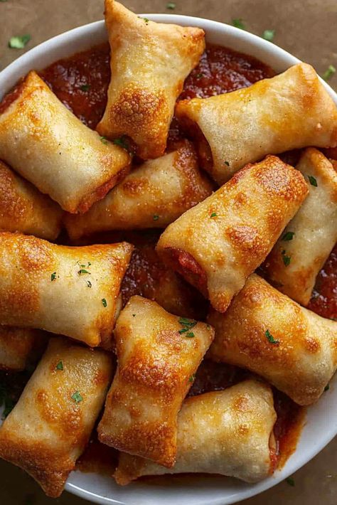 Easy Air Fryer Pizza Rolls Recipe Pizza Rolls From Scratch, Pizza Logs Air Fryer, Easy Pizza Roll Ups, Easy Pizza Rolls Recipes, Air Fry Pizza Rolls, Tortilla Pizza In Air Fryer, Pizza Rolls With Pizza Dough, Pizza Rolls Homemade, Pizza Dough Rolls