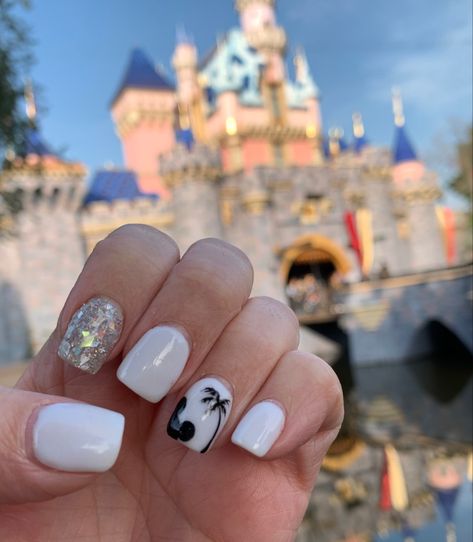 Disney Aulani Nails, Vacation Nails Disney, Mickey Mouse Pedicure, Disney Nails Spring, Disney Nails By Skin Tone Range, Disney Toenails Pedicures, Summer Mickey Nails, Disney Design Nails, Disney Hawaii Nails