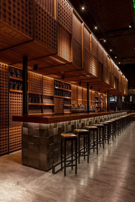 Japanese Restaurant Design, Japanese Bar, Desain Pantry, Bar Interior Design, Bbq Restaurant, Back Bar, Bar Interior, Bar Design Restaurant, Sushi Bar