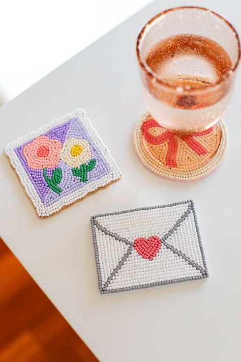 Beaded Valentine's Day Coasters — Entertain the Idea Embroidered Coasters Diy, Beaded Coasters Diy, Beaded Embroidery Ideas, Bead Embroidery Ideas, Costers Diy, Craft Ideas Adults, Bead Projects Ideas, Bead Coasters, Beaded Coasters