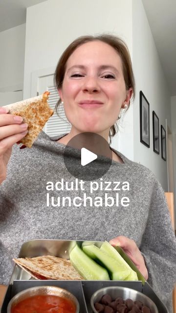 Dr. Rachel Paul, PhD, RD on Instagram: "Did you eat lunchables as a kid? 🍕 The recipe is already in The Best Body Meal Planner under NEW and Lunch Boxes 🍱 Login or join here: CollegeNutritionist.com (it’s also the link in my bio!)" Dr Rachel Paul, Rachel Paul, Did You Eat, Best Body, Lunch Boxes, Meal Planner, The Recipe, Lunch Box, Good Things