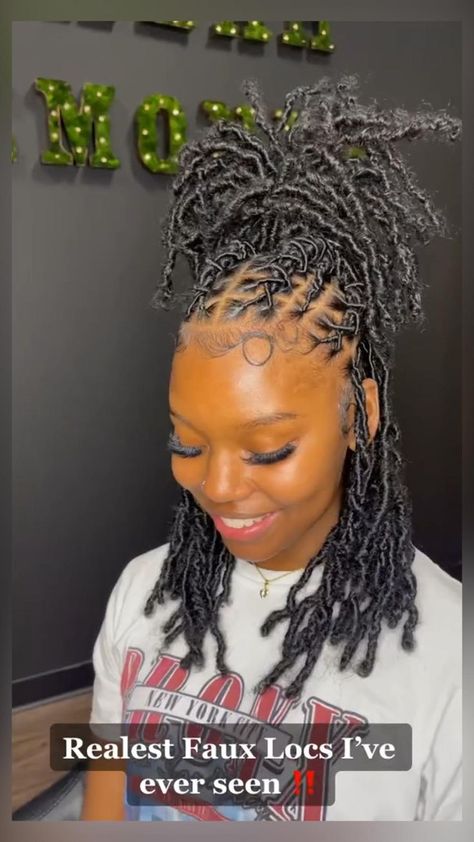 Styles Natural Hair, Hair Styles Natural, Diy Hairstyle, Hairstyles Natural Hair, Short Locs Hairstyles, Birthday Hairstyles, Faux Locs Hairstyles, Dreadlock Style, Dreadlock Styles