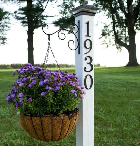 House Number Ideas Outdoor, Diy Address Sign, Address Post, House Numbers Diy, Diy Curb Appeal, Amazing Earrings, Cheap Pergola, Landscaping With Boulders, Front Porch Decorating