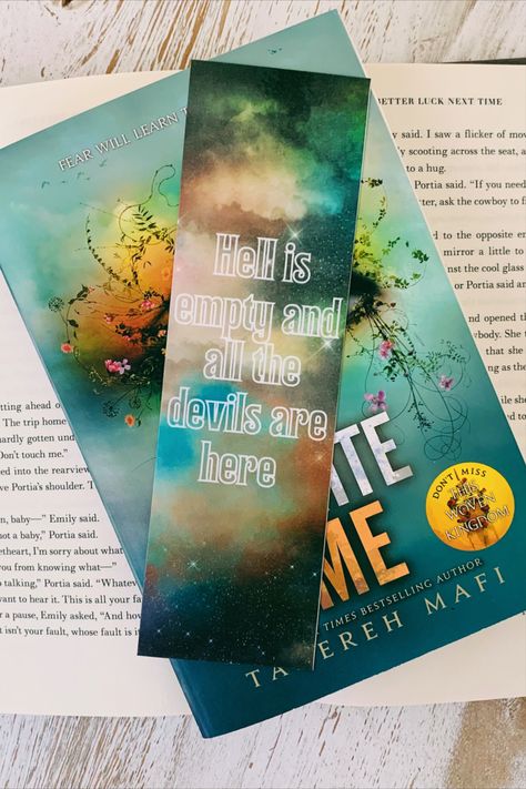 Shatter Me Book Poster, Shatter Me Minimalist Poster, Shatter Me Bookmark, Shatter Me Posters Aesthetic, Shatter Me Series Bookmarks, Cose Aesthetic, Dark Romance Bookmark, Ignite Me, Empty Book