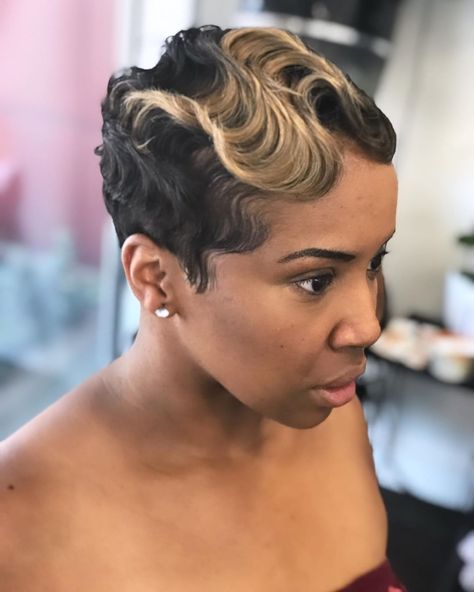 Coiling Natural Hair, Finger Waves Short Hair, Short Relaxed Hairstyles, Finger Wave Hair, Short Sassy Haircuts, Finger Wave, Half Shaved Hair, Short Hair Images, Waves Hair