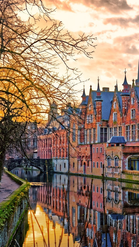 Bruges Belgium, Belgium Travel, Paris Tours, Magic Hour, Aarhus, European Travel, Travel Inspo, Travel Aesthetic, Travel Around The World