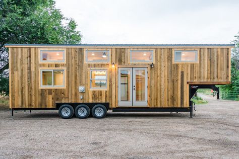 Heather's 2-Bedroom Tiny Cabin on Wheels Cute Tiny House, Small Stairs, Gooseneck Tiny House, Rustic Tiny House, House Plan With Loft, Tiny House Talk, Small Tiny House, Tiny House Builders, Tiny House Trailer