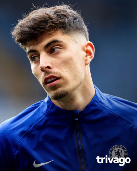 Chelsea FC (Twitter) Havertz Chelsea, Cristiano Ronaldo Training, Soccer Players Haircuts, Football Hairstyles, Football Hair, Short Hair For Boys, Kai Havertz, Haircut Designs, Mens Haircuts Short